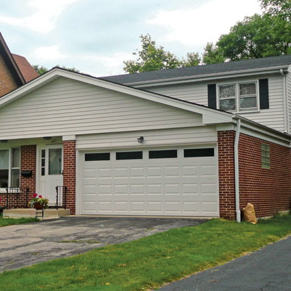 
Their vintage home in an increasingly affluent Chicago suburb offered a great value per square foot for the Stukels, but its outdated decor and building properties need to be modernized.

